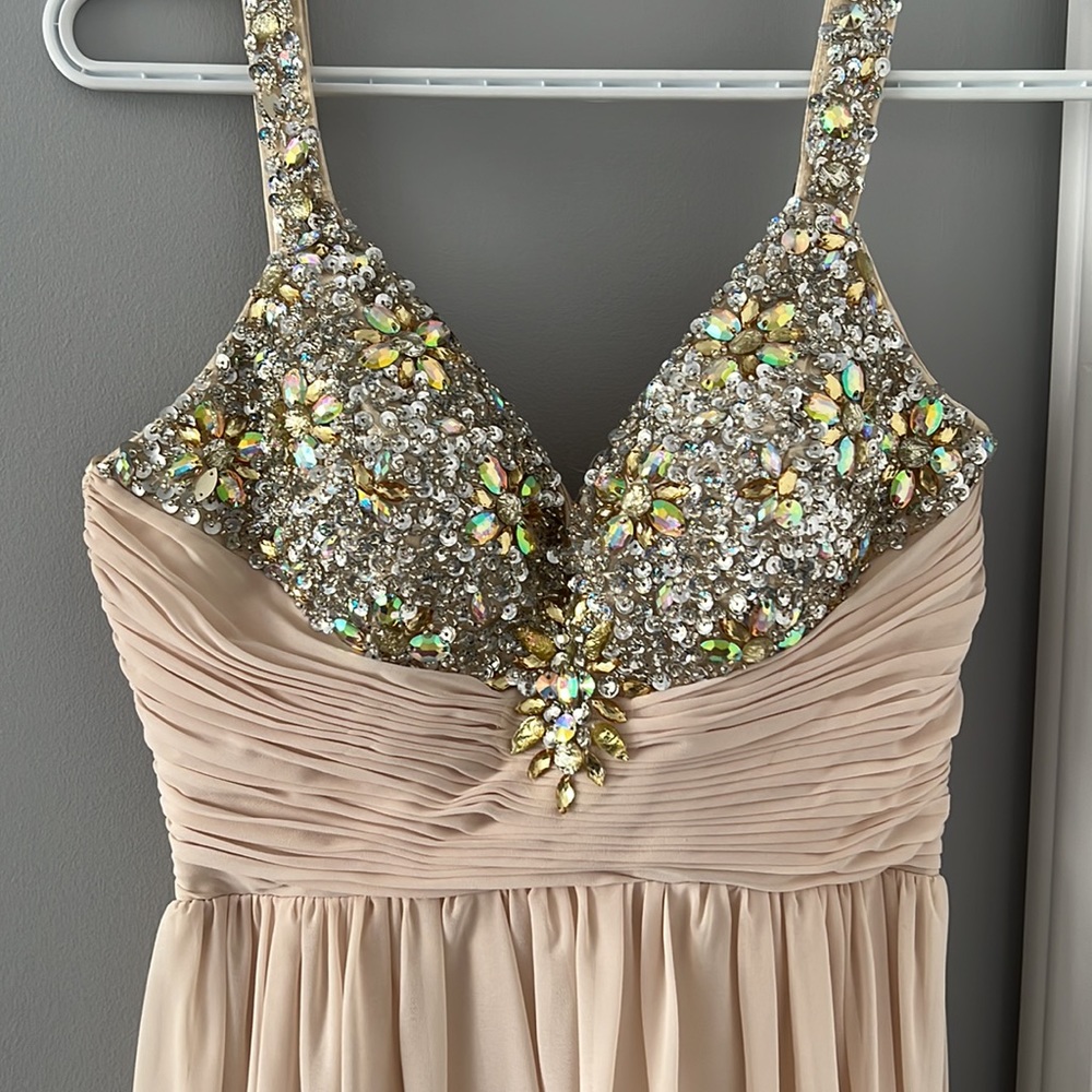 Prom dress - Picture 2 of 5